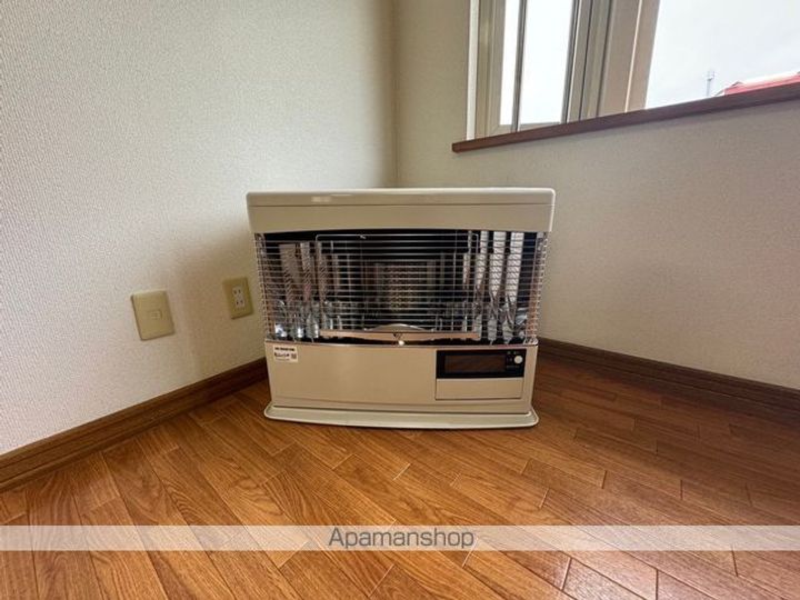 5条レジデンスB202の内装