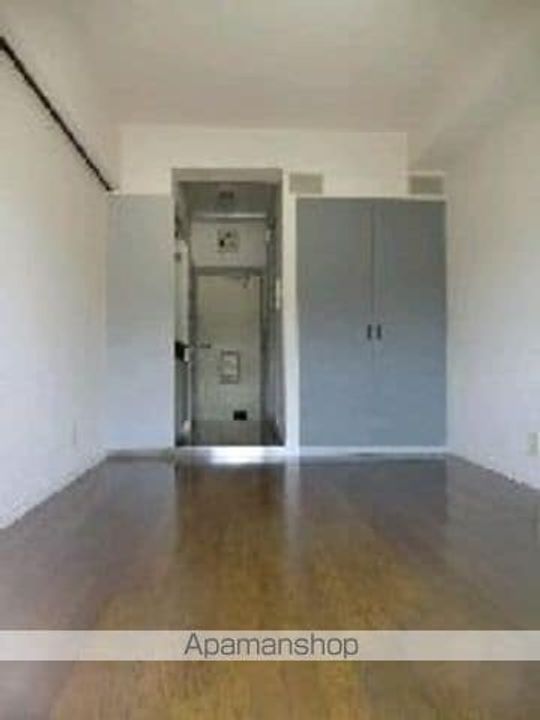 メゾン・ド・コンフォール303の居間