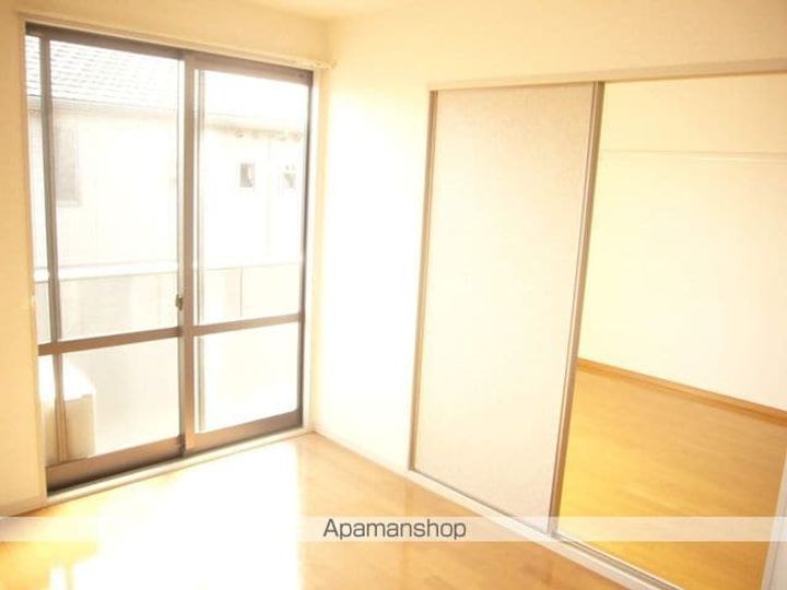 ハウスTERRA A102の居間