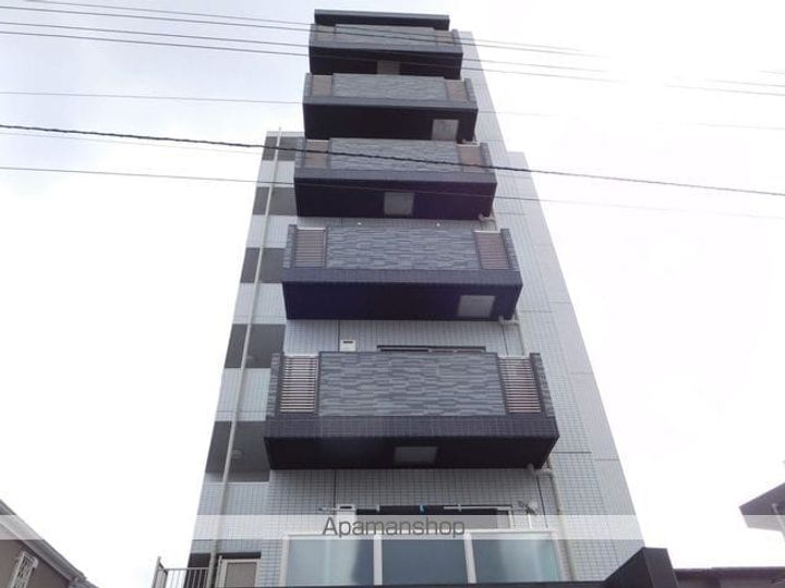 東京都中野区丸山1丁目の賃貸マンションの外観