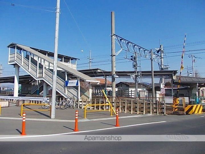 アーバンロックの周辺