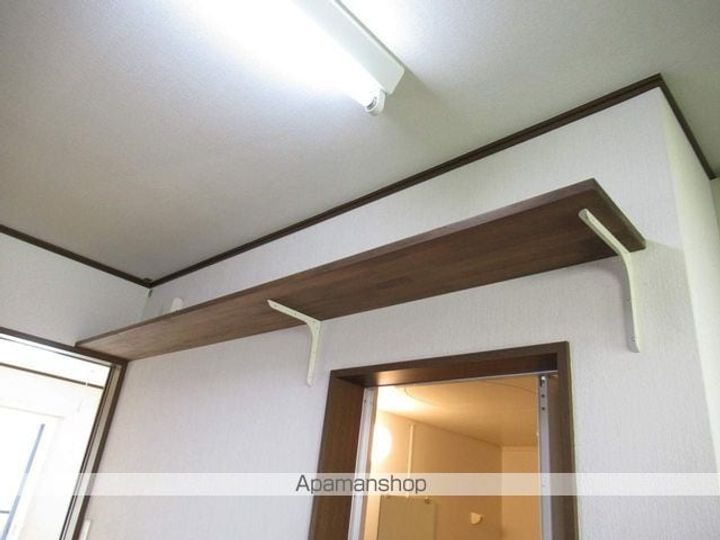 シャトーレオB棟107の内装