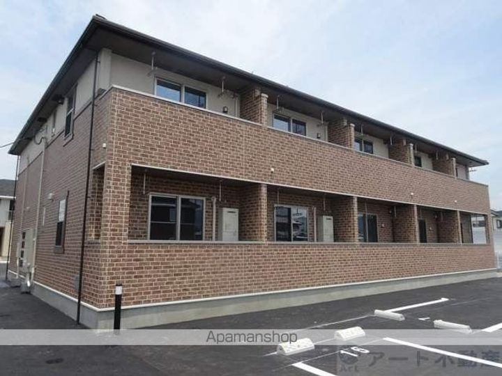 愛媛県伊予市下吾川の賃貸アパート106の外観