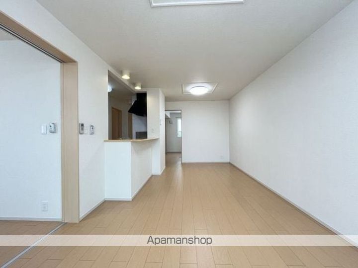 北海道亀田郡七飯町本町3丁目の賃貸アパートの内装