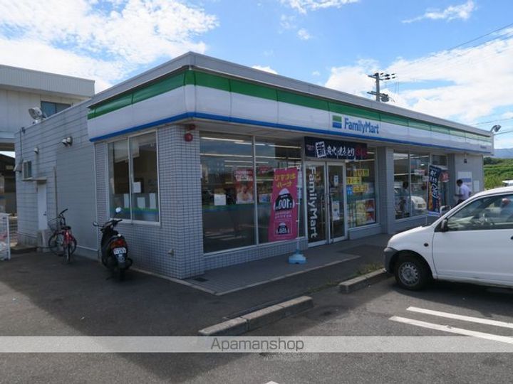 ウエストスクエアB棟の周辺