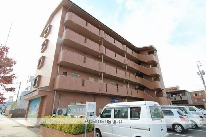 ユーミー伏石の外観