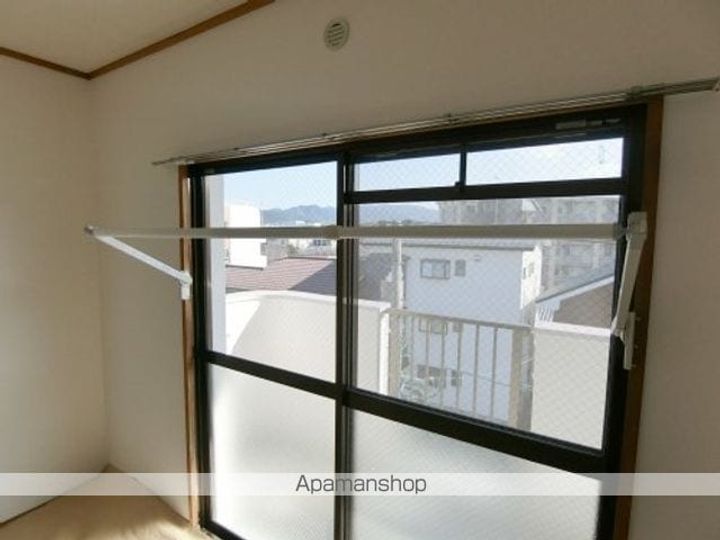 福岡県那珂川市道善1丁目の賃貸マンションの内装