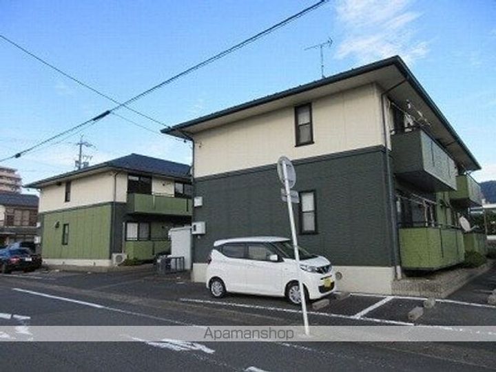 グリーンアベニューの外観