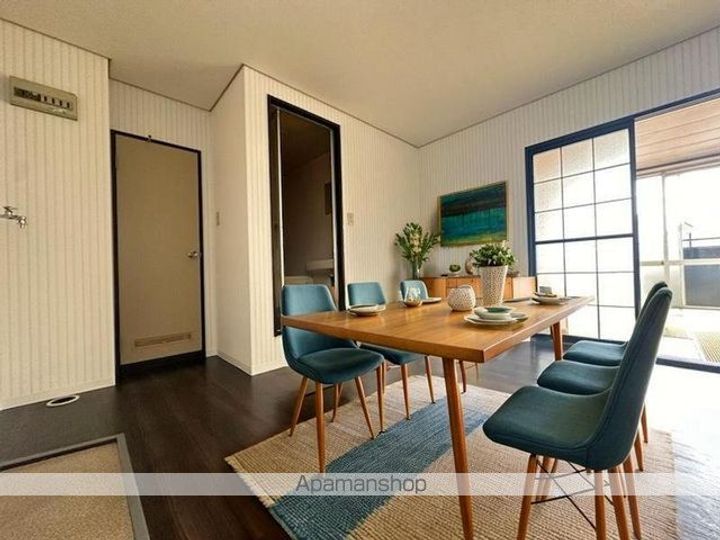 滋賀県東近江市妙法寺町の賃貸アパートの居間