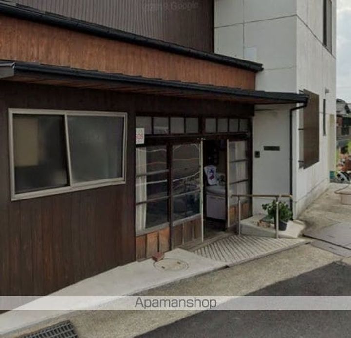 オーブリーAOKI201の周辺