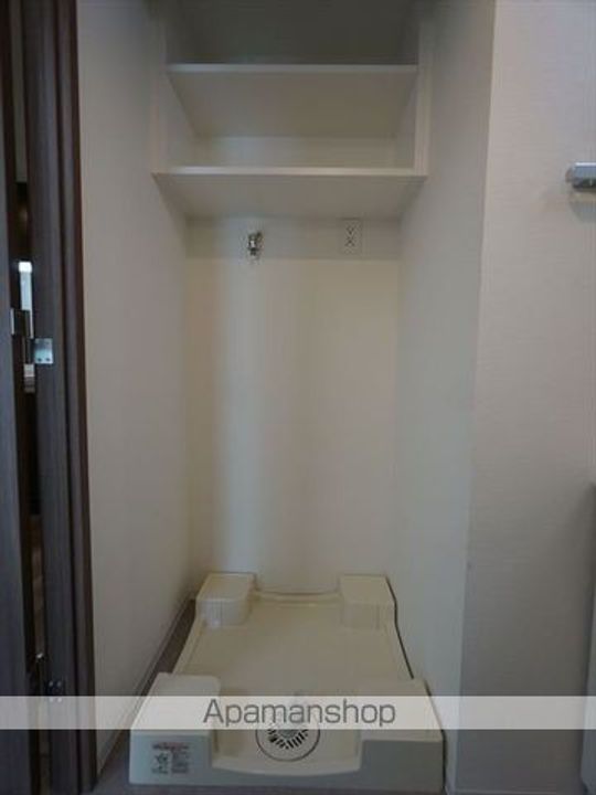 愛知県名古屋市東区泉2丁目の賃貸マンション701の内装