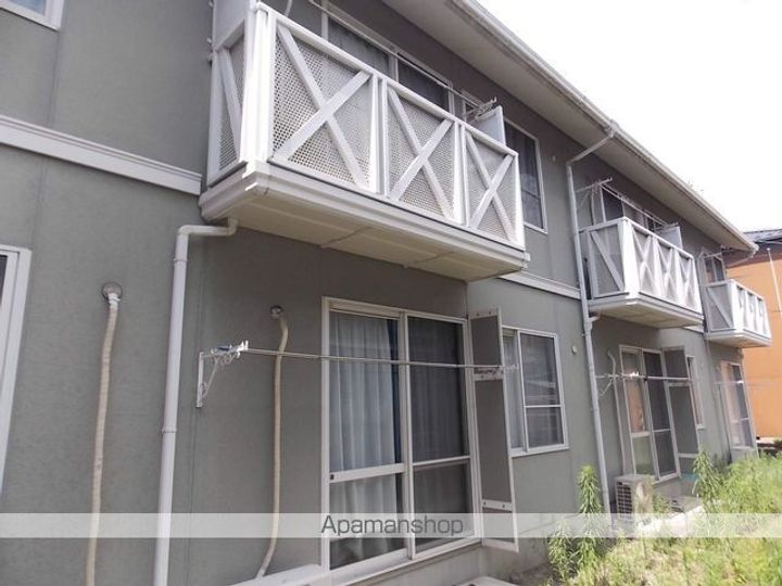 サンクレスト昭和 A棟の外観