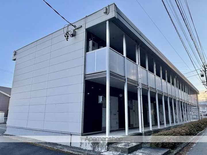 レオパレス希望105の外観