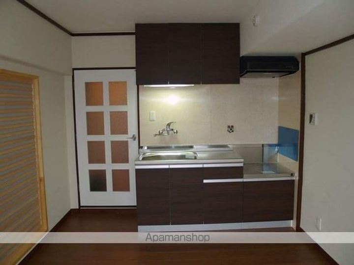 ドミール高野307のキッチン