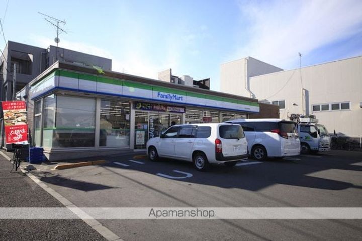 メゾン・ド・コンセール101の周辺