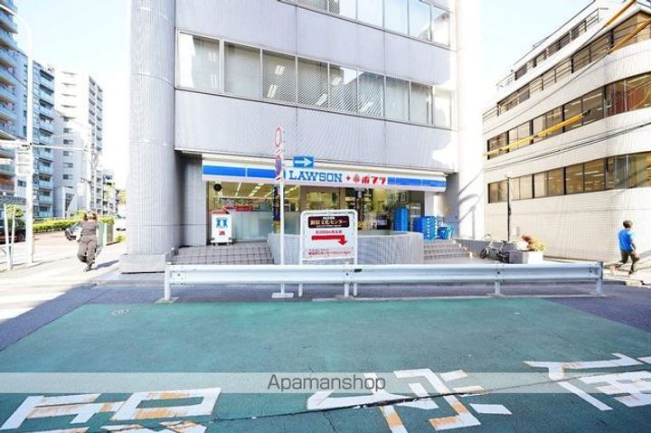 PASEO新宿の周辺