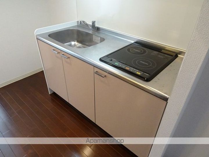 レジディア仙台原ノ町のキッチン