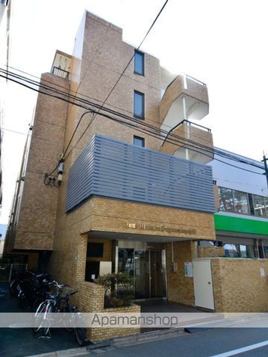 東京都杉並区堀ノ内3丁目の賃貸マンションの外観