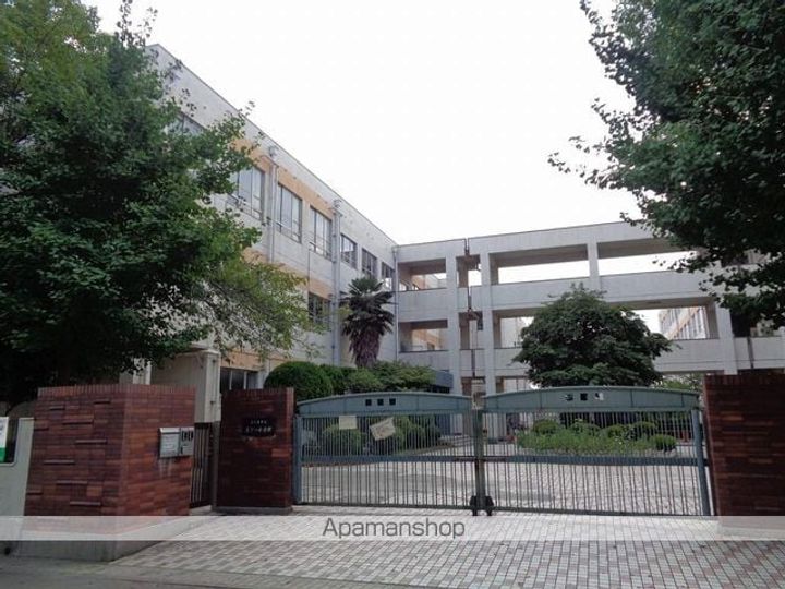 愛知県尾張旭市庄中町1丁目の賃貸マンションの周辺