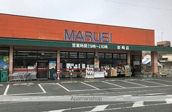 マルセリナの周辺
