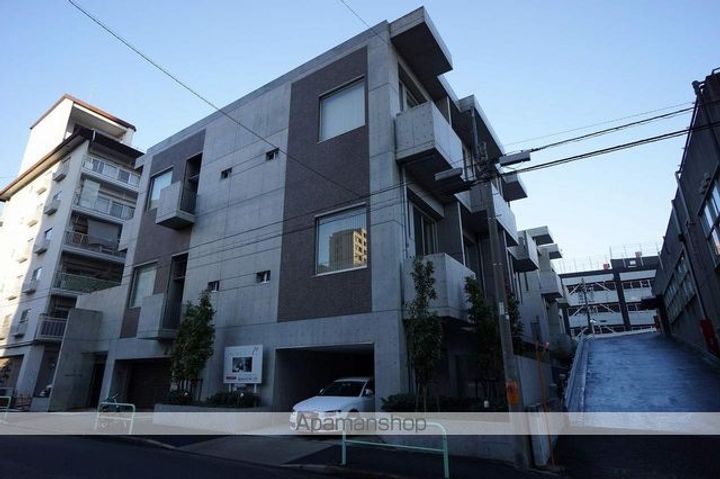 PRECIOUS SITE302の外観