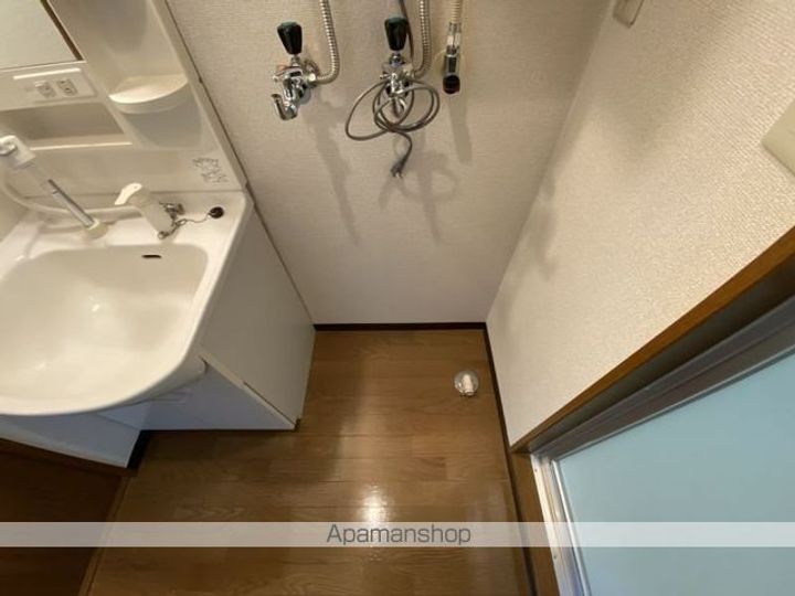 ユニBOX2507の内装