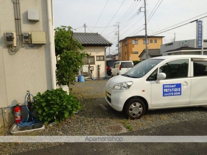 メゾンしらかば202の外観