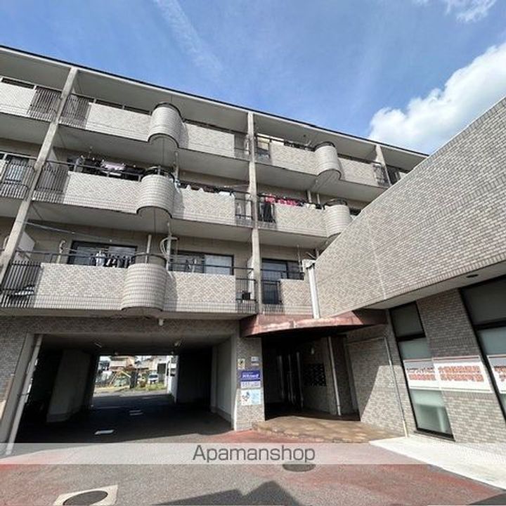 滋賀県草津市草津町の賃貸マンションの外観