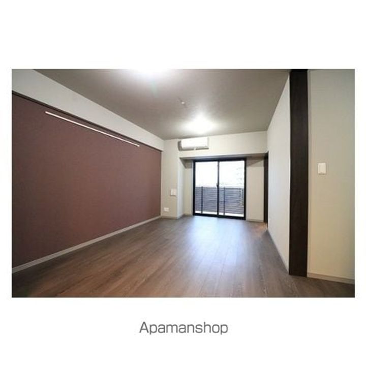 デルックス田端の居間