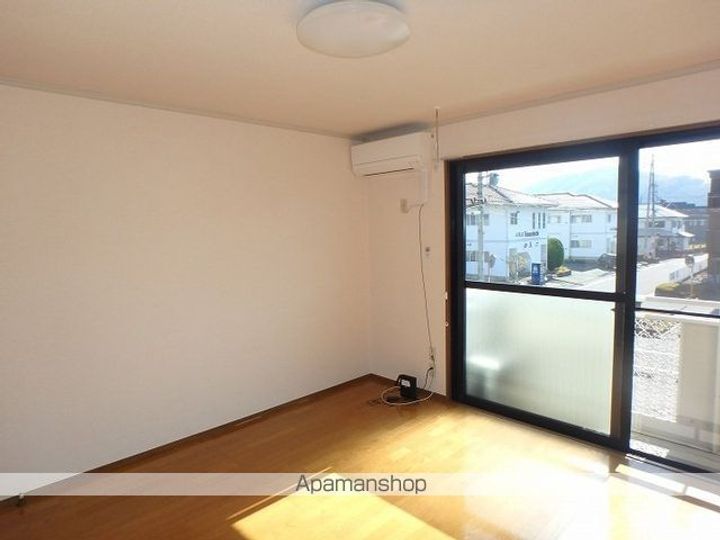 グレイスタウン Ⅱ Aの居間