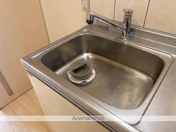 香川県高松市林町の賃貸マンションの内装