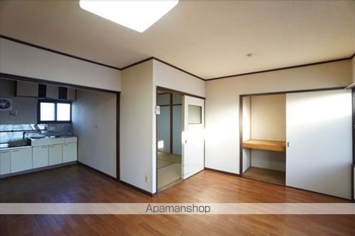 中島マンション5の内装