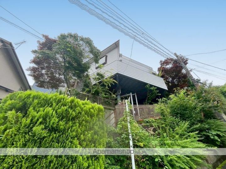 東京都日野市南平2丁目(一戸建)の賃貸物件の外観