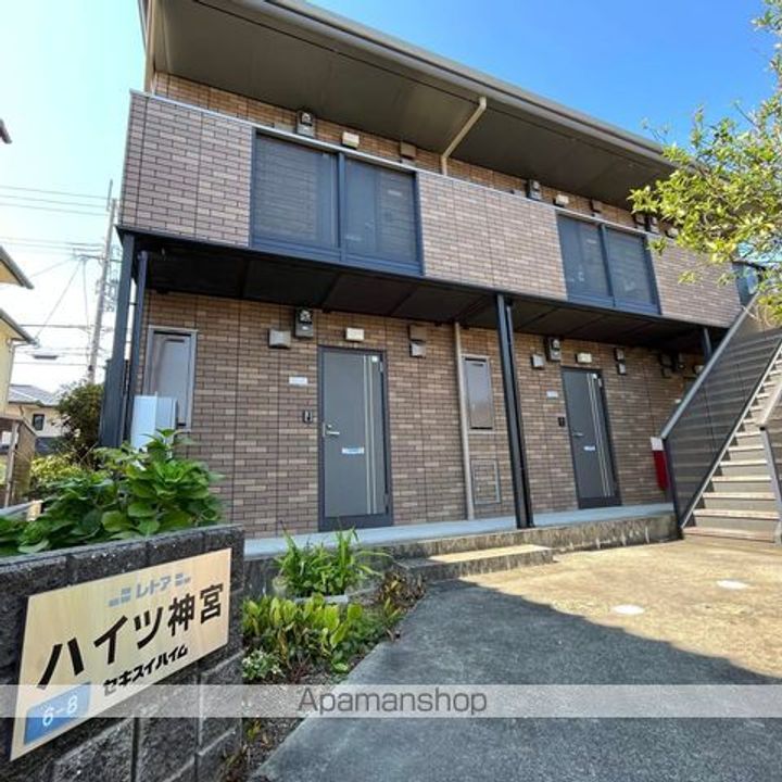 ハイツ神宮103の外観