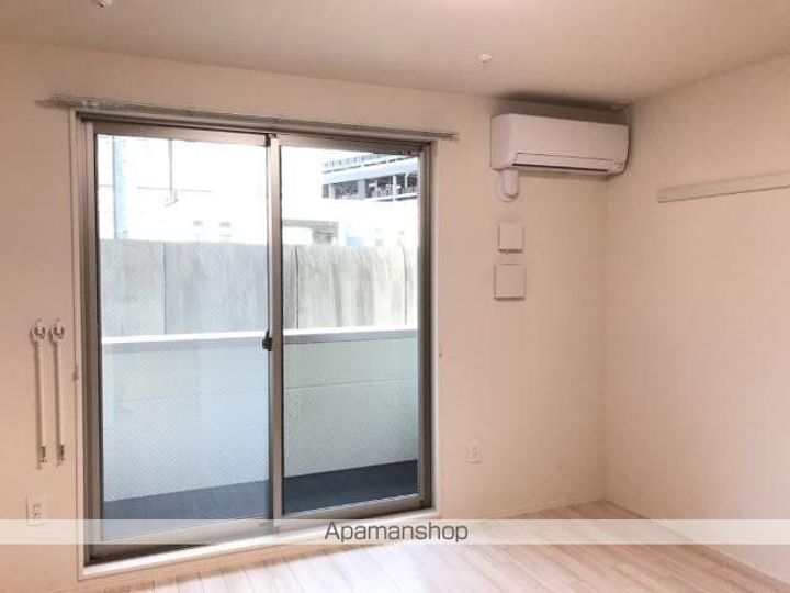 アルバーロ イーリスARBARO IRISの居間