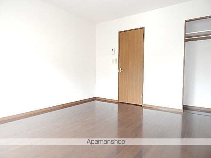 東京都東大和市狭山4丁目の賃貸アパートの内装