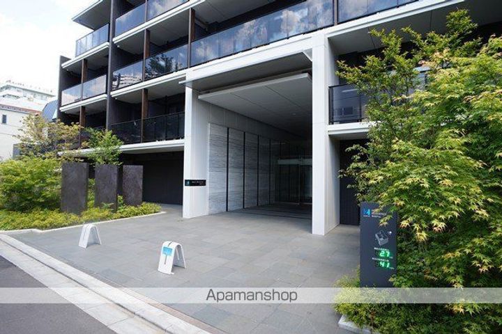 ヒューリックレジデンス新宿戸山の外観