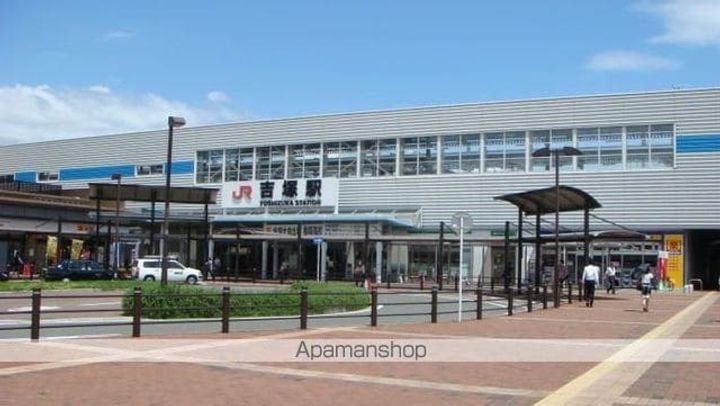 ロイヤルセブンハイツⅡの周辺