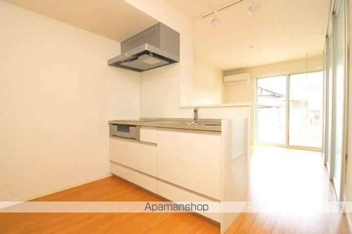 ハピネスの内装