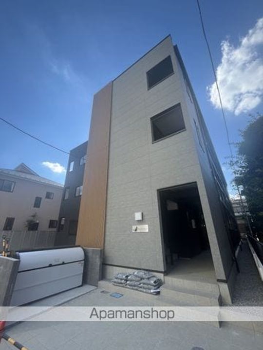 埼玉県三郷市三郷2丁目の賃貸アパート203の外観