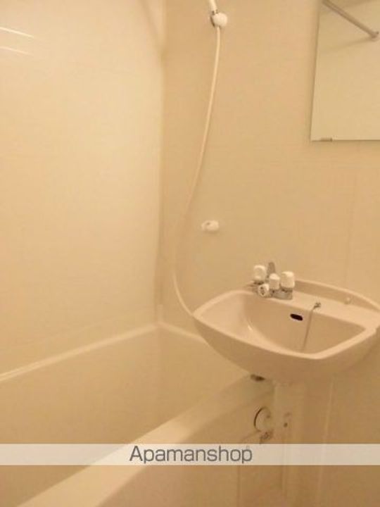 レオパレスアルコイーリスの風呂