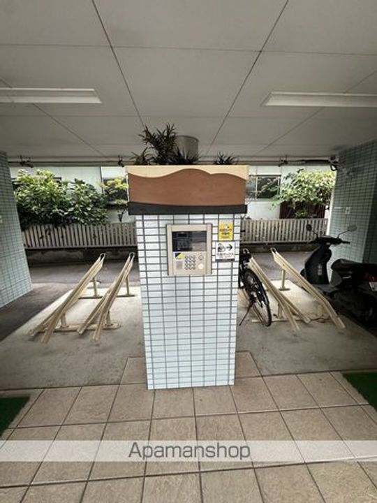 クラールⅡ号館の外観