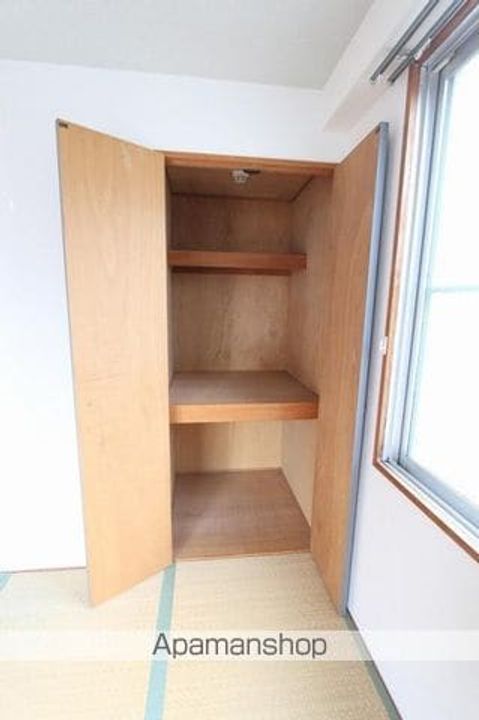 香川県高松市錦町1丁目の賃貸マンションの内装