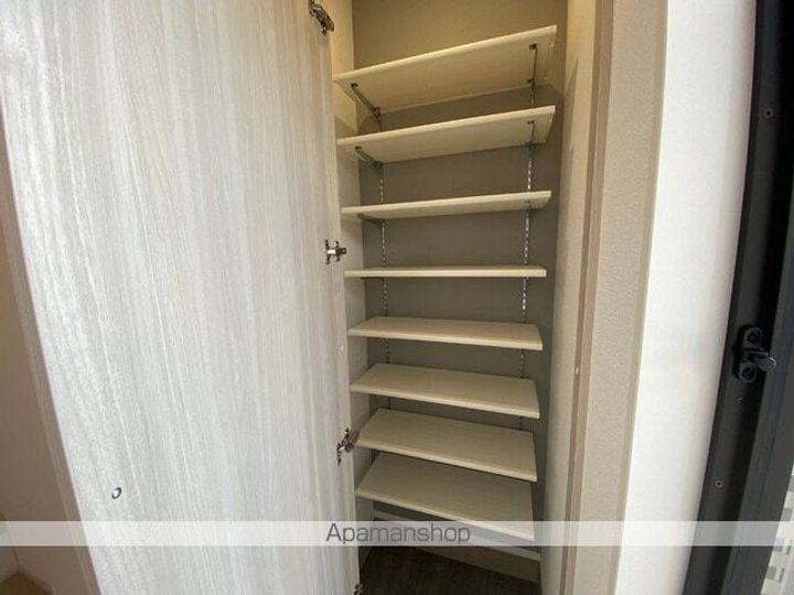 セレスティア鳴神のその他画像