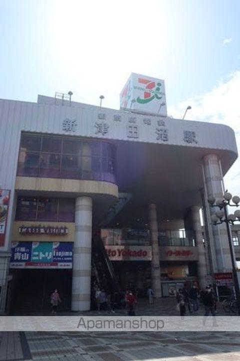 DーLIENの周辺