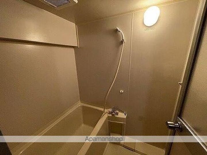 アイランド・コート新宇多津304の内装