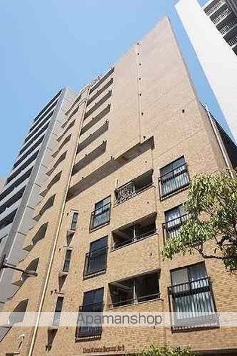 ライオンズマンション初台第3の外観