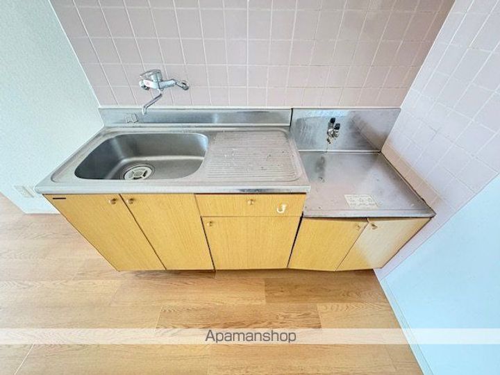 パークサイドA102の居間