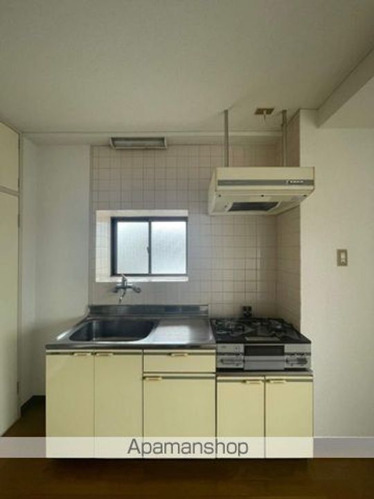 アレーゼK401のキッチン