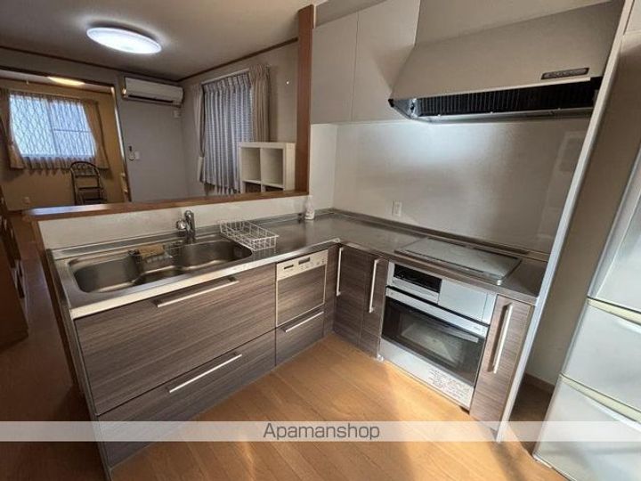 香川県高松市扇町1丁目(一戸建)の賃貸物件のキッチン